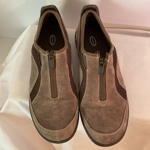 Dr Scholl’s Zip Shoe size 9